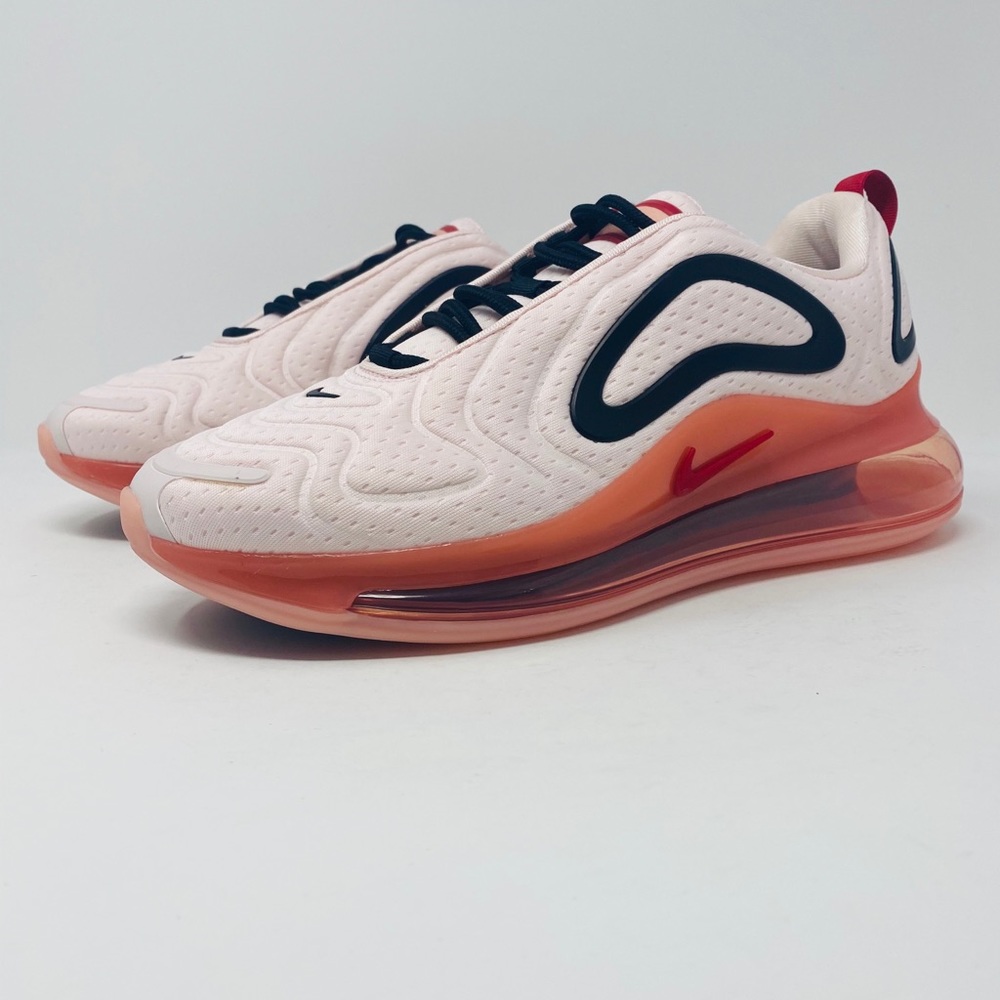 Nike Women’s Air Max 720